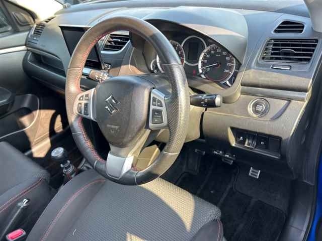 2013 SUZUKI SWIFT